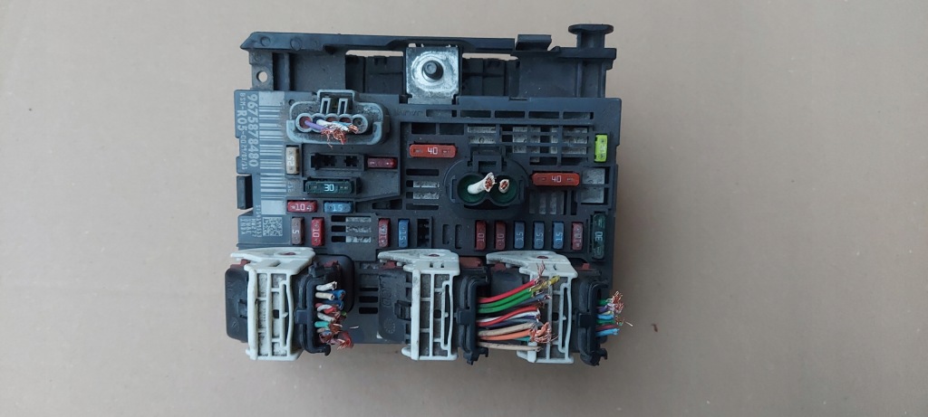 МОДУЛЬ BSM UCH R05 CITROEN PEUGEOT 9675878480 *К2