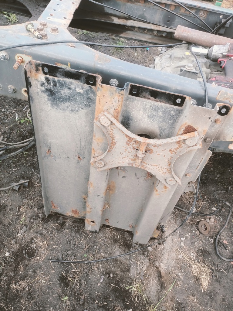 ЛИСТОВА ОСНОВА АКУМУЛЯТОРІВ DAF XF 106 CF ЄВРО 6