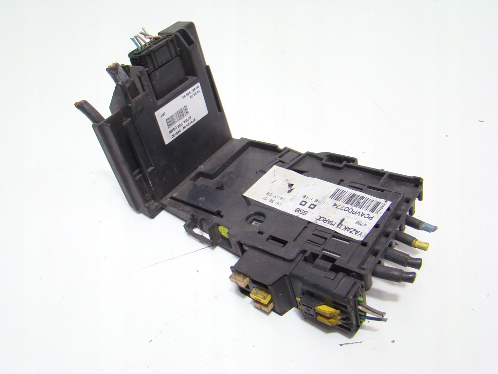 PEUGEOT CITROEN - МОДУЛЬ НАПРУГИ 28201235