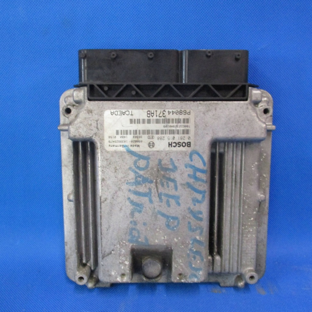 КОМПЮТЕР (БЛОК УПРАВЛІННЯ) ДВИГУНА JEEP PATRIOT 2.0 CRD P68044371AB 0281015288