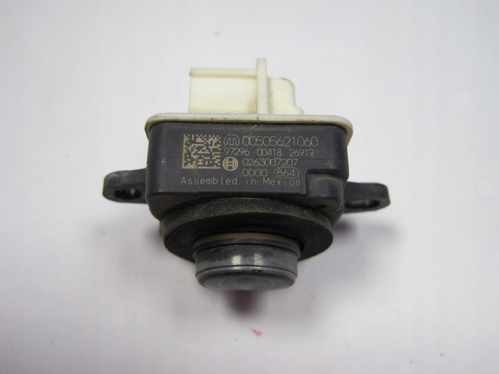 Камера заднього виду ALFA ROMEO STELVIO 00505621060