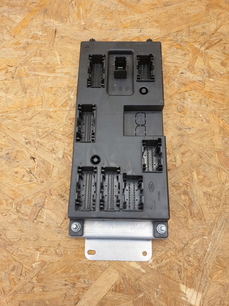 JAGUAR F PACE МОДУЛЬ КОМФОРТУ JPLA-14F041-BG