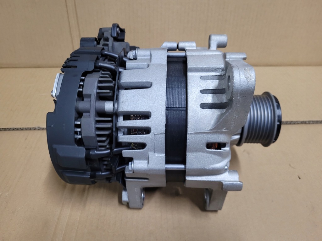 HYUNDAI KIA 1.5 T-GDI ГЕНЕРАТОР 36300-08000