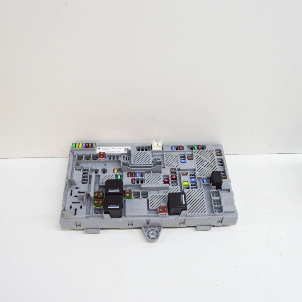 Jaguar F-Pace 2022 Рамка / Модуль запобіжників