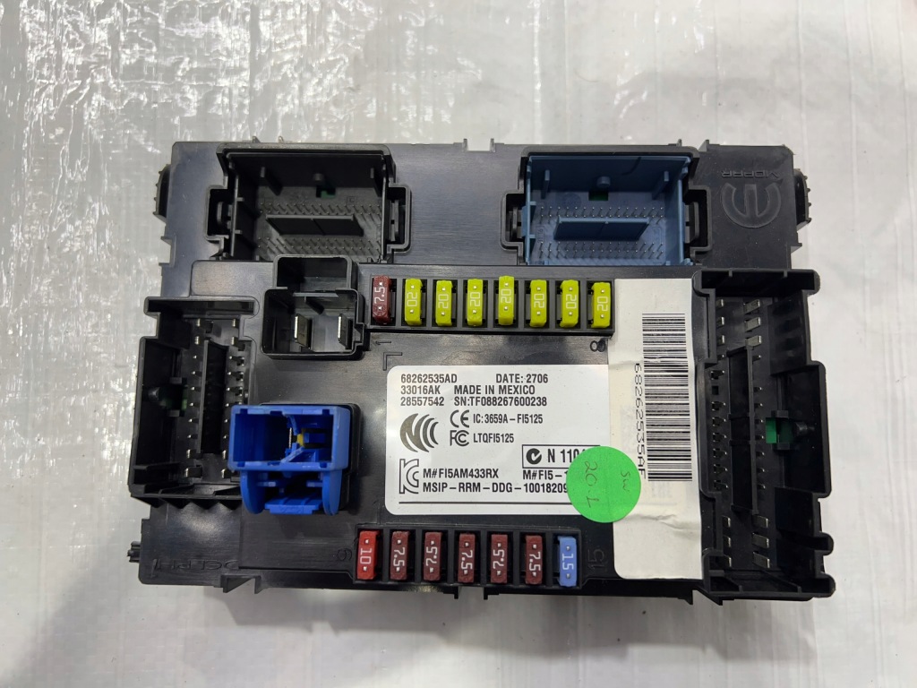 JEEP COMPASS BSI BODY COMPUTER 68262535AD