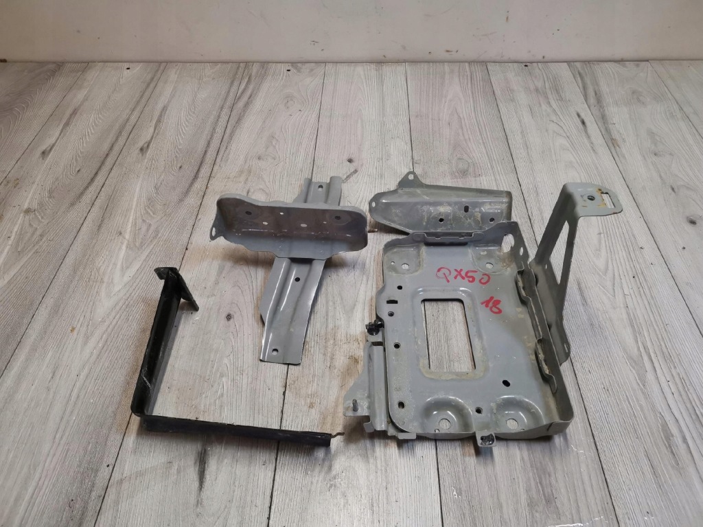 INFINITI QX50 2.0 18- ОСНОВА АКУМУЛЯТОРА