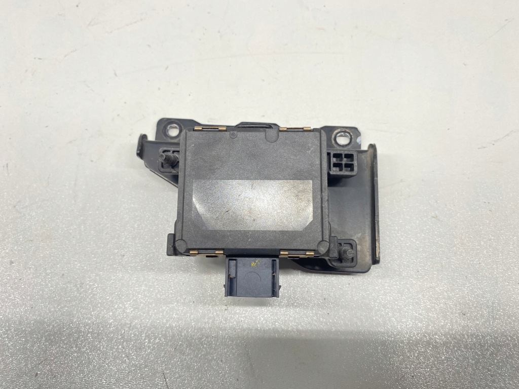 ДАТЧИК ШВИДКОСТІ РАДАР DISTRONIC KIA STONIC 2016-