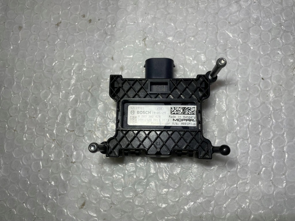 JEEP RENEGADE 2014-2018 РАДАР ДАТЧИК СЕНСОР ACC DISTRONIC BOSCH MOPAR