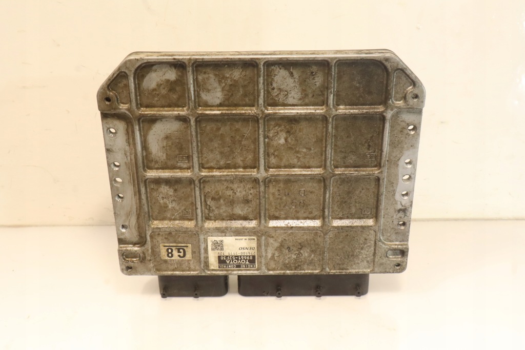 КОМПЮТЕР ДВИГУНА TOYOTA YARIS II 1.8