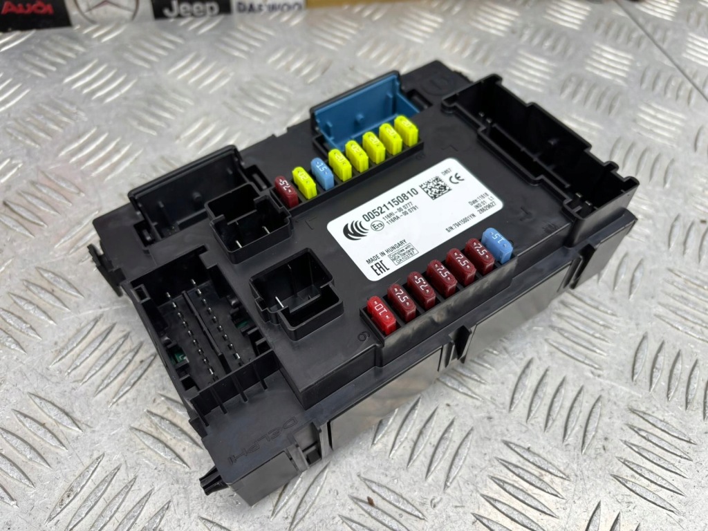 JEEP RENEGADE БЛОК ЗАПОБІЖНИКІВ МОДУЛЬ BSI 00521150810