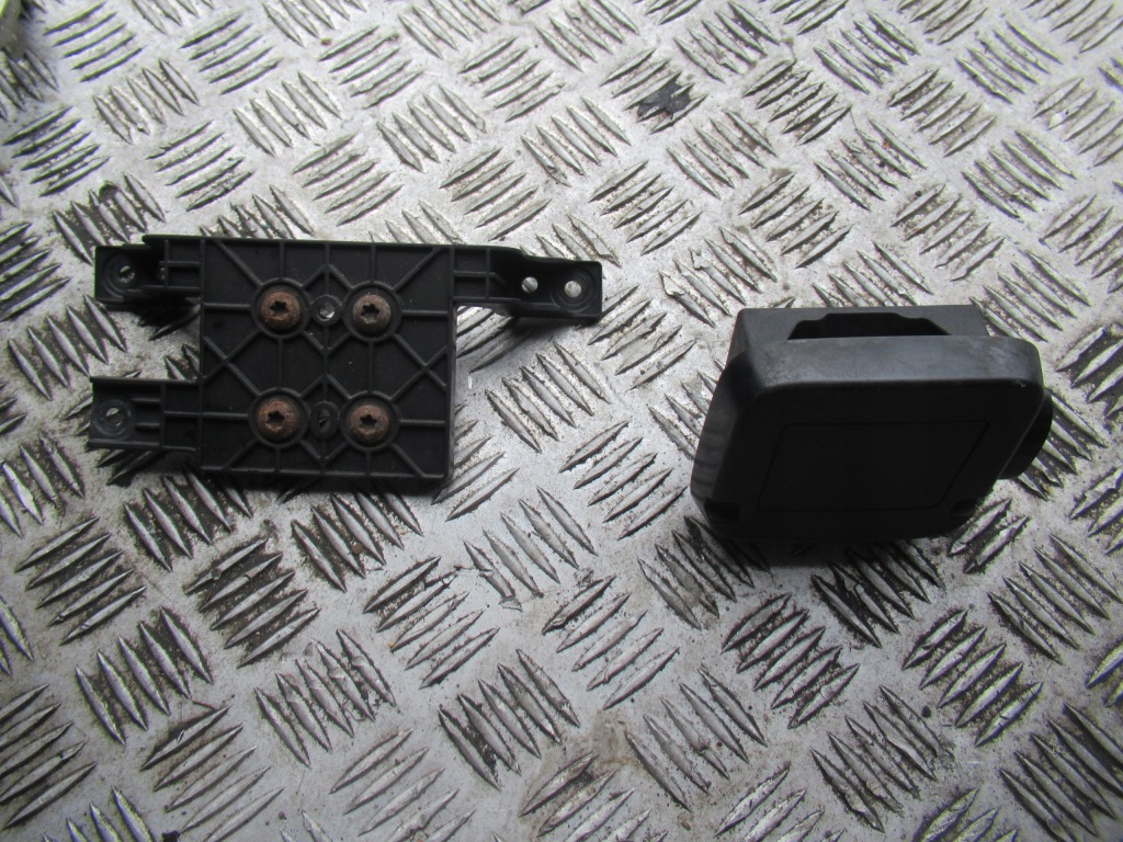 ДЖИП RENEGADE ЛІФТ РАДАР ПЕРЕДНІЙ 52131264