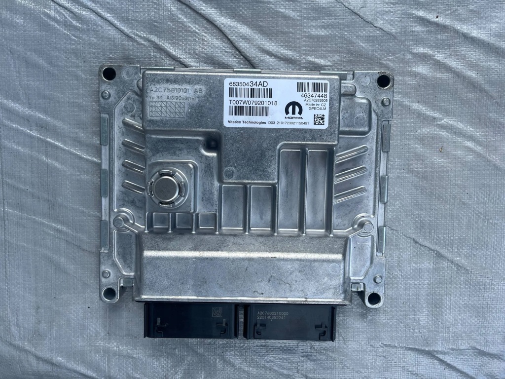 ДЖИП RENEGADE ЛІФТ КОМПЮТЕР ДВИГУНА 1.3