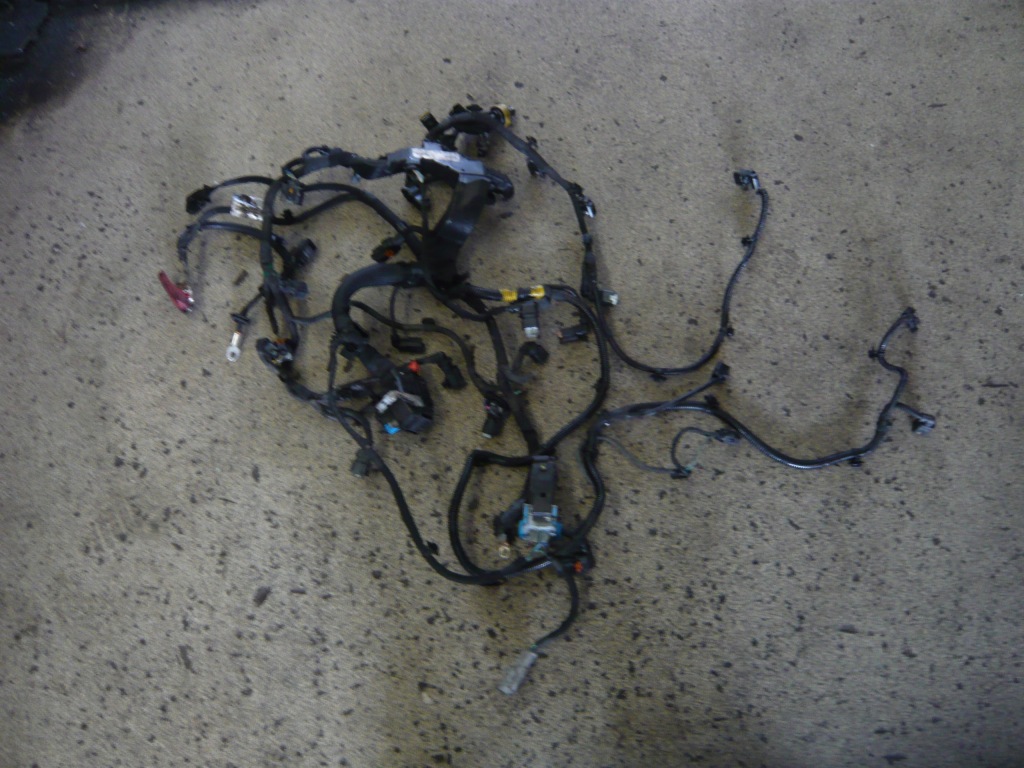 УСТАНОВКА ДВИГУНА PEUGEOT CITROEN 9835331780 2.0