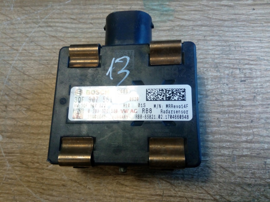 РАДАР DISTRONIC AUDI VW SEAT SKODA ОРИГ.*