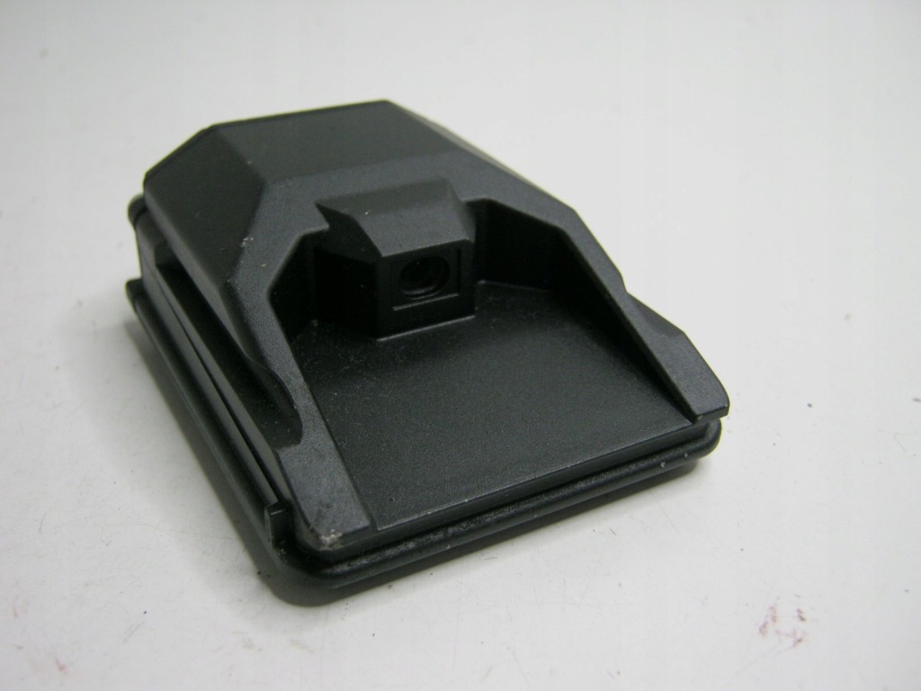 Kamera radar asystent pasa Jeep Grand Cherokee P68231908AA