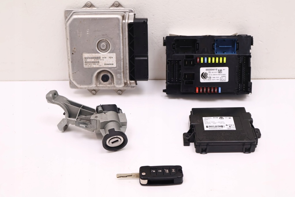 JEEP RENEGADE 1.4 МТА КОМПЮТЕР СТАНЦІЯ BSI 519773460, 51952932, 520044110