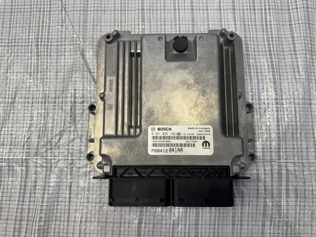 КОМПЮТЕР КЕРУВАННЯ ДВИГУНОМ JEEP 0281035168