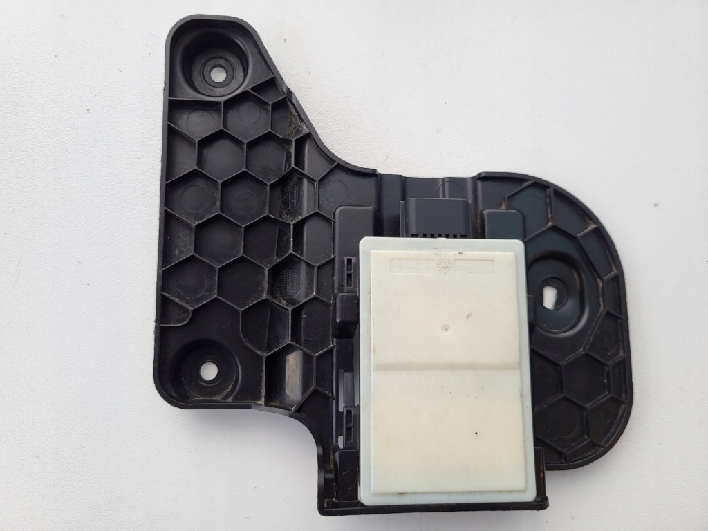 МОДУЛЬ РАДАР МЕРТВОГО ПОЛЯ JAGUAR MX63-14F152-AF