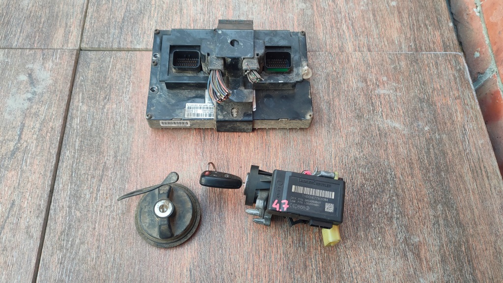 JEEP GRAND CHEROKEE WK 5-8 R 4.7 КІТ КОМПЮТЕР