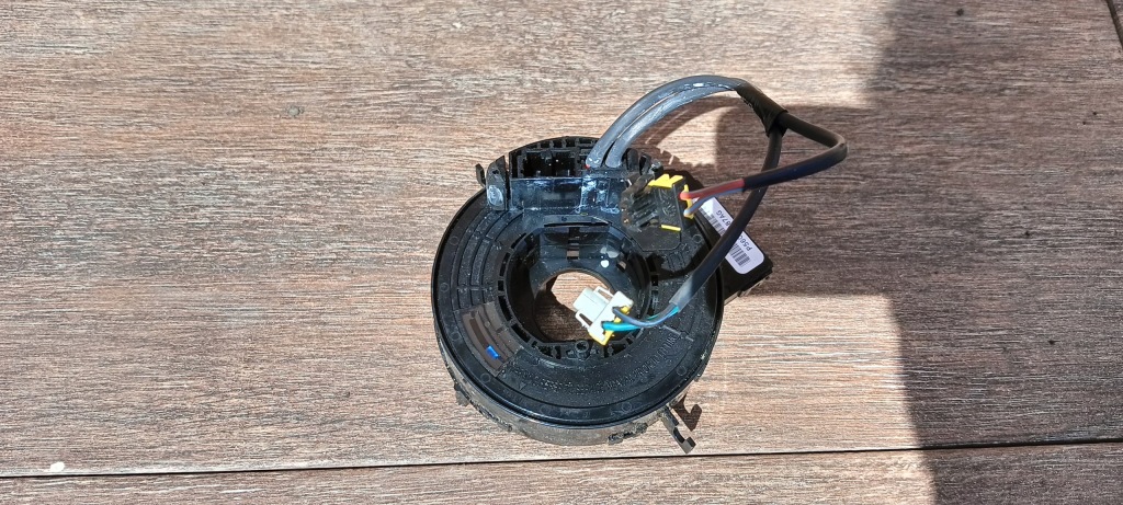 Стрічка airbagu Jeep Liberty Cherokee KJ Європа P56010187AG