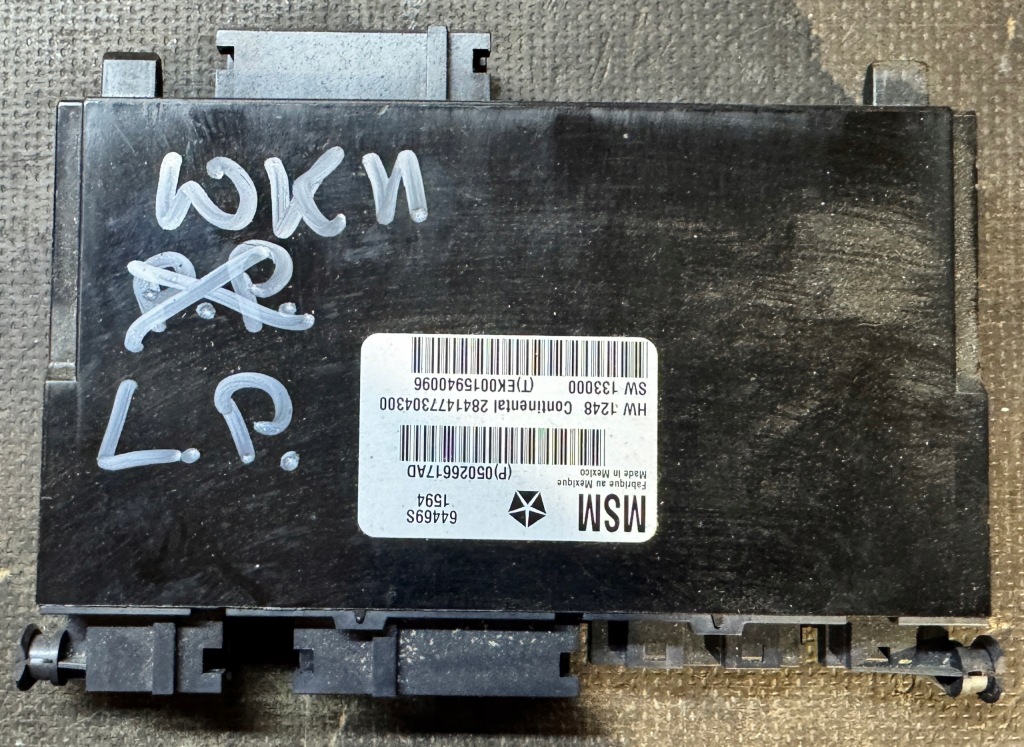 JEEP GRAND CHEROKEE WK2 МОДУЛЬ КЕРУВАННЯ СИДІННЯМ ЛІВИЙ ПЕРЕДНІЙ