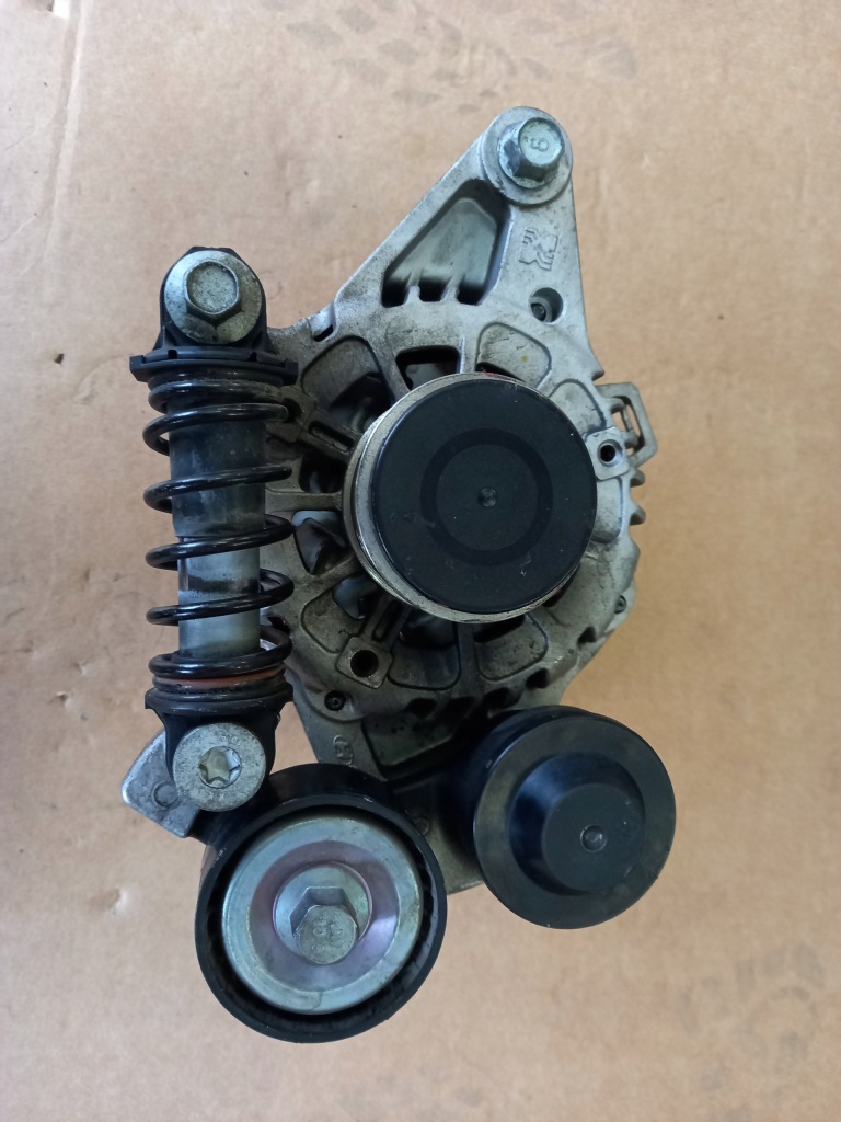 ГЕНЕРАТОР KIA SPORTAGE V CRDI 37300-2U400