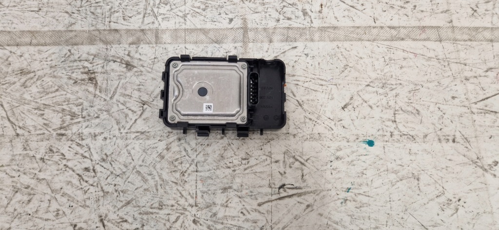 Radar aktywnego tempomatu Volkswagen OE 2Q0907561J