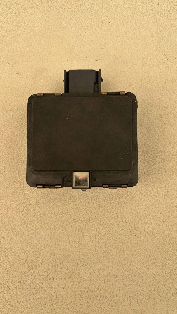 РАДАР DISTRONIC SENSOR ACC 5Q0907561H VW AUDI SEAT SKODA