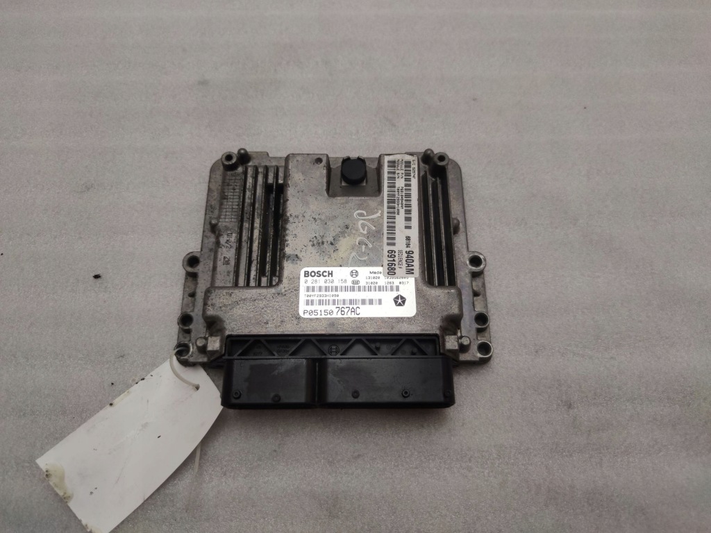 Джип Гранд Cherokee Драйвер / Модуль ECU