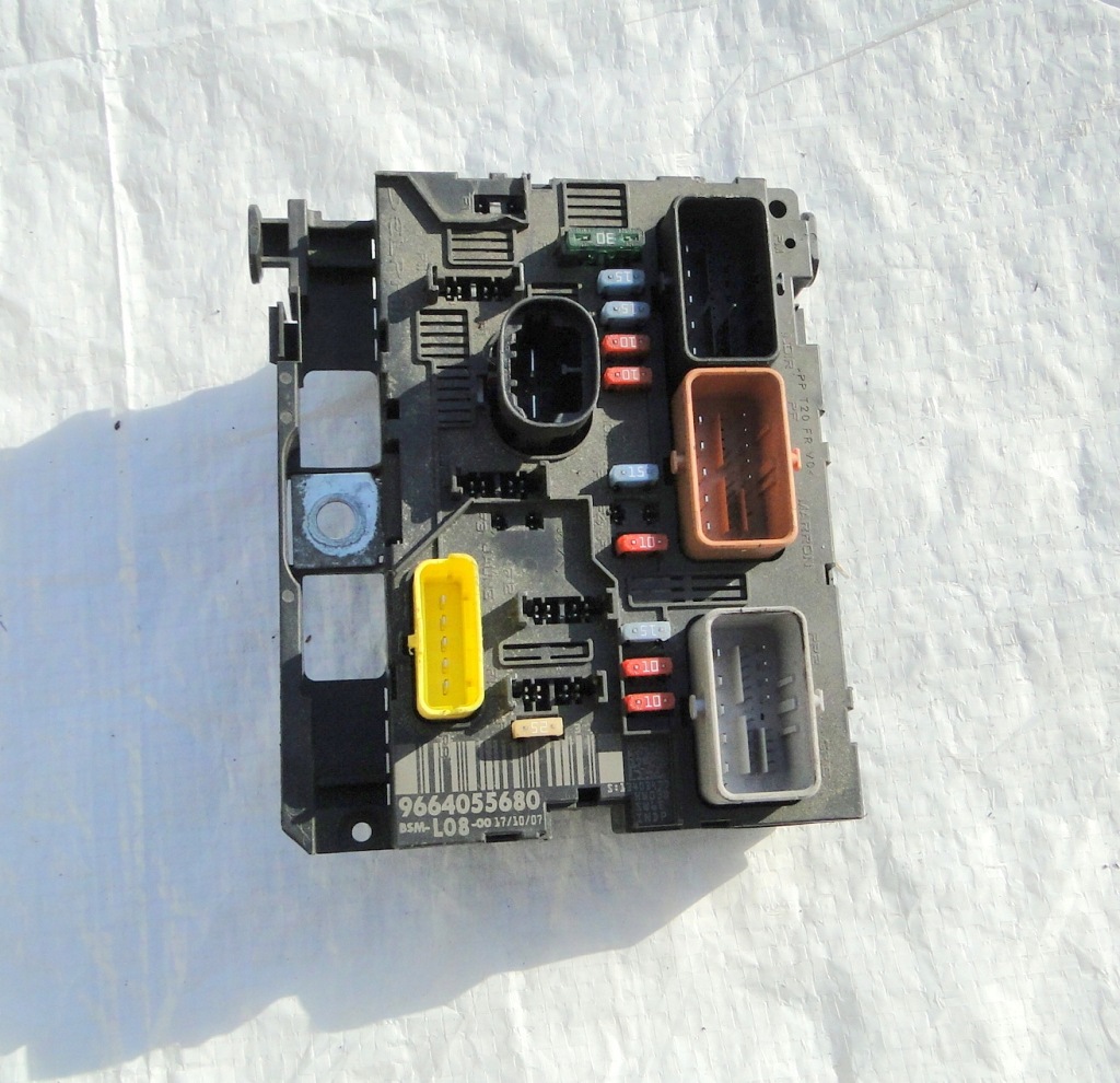 CITROEN PEUGEOT МОДУЛЬ BSM-L08-00 9664055680