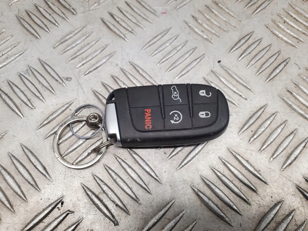 Ключі Jeep Grand Cherokee 2017 68143505AC