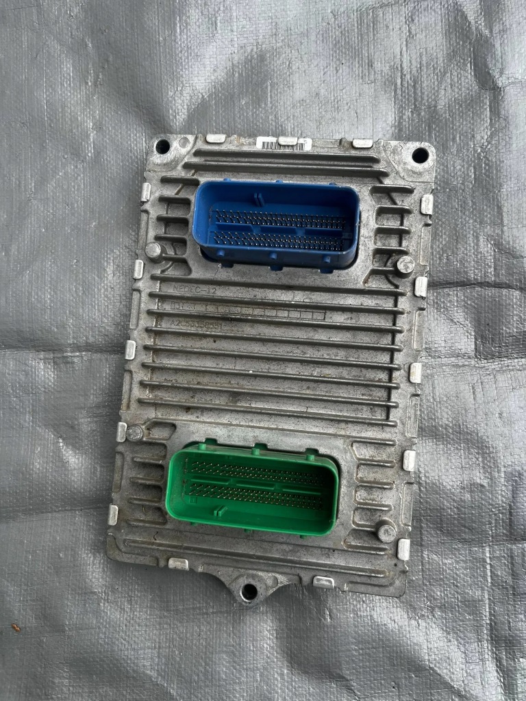 ДЖИП CHERPKEE KL КОМПЮТЕР ДВИГУНА 2.4 БЕНЗИН P05150909AD