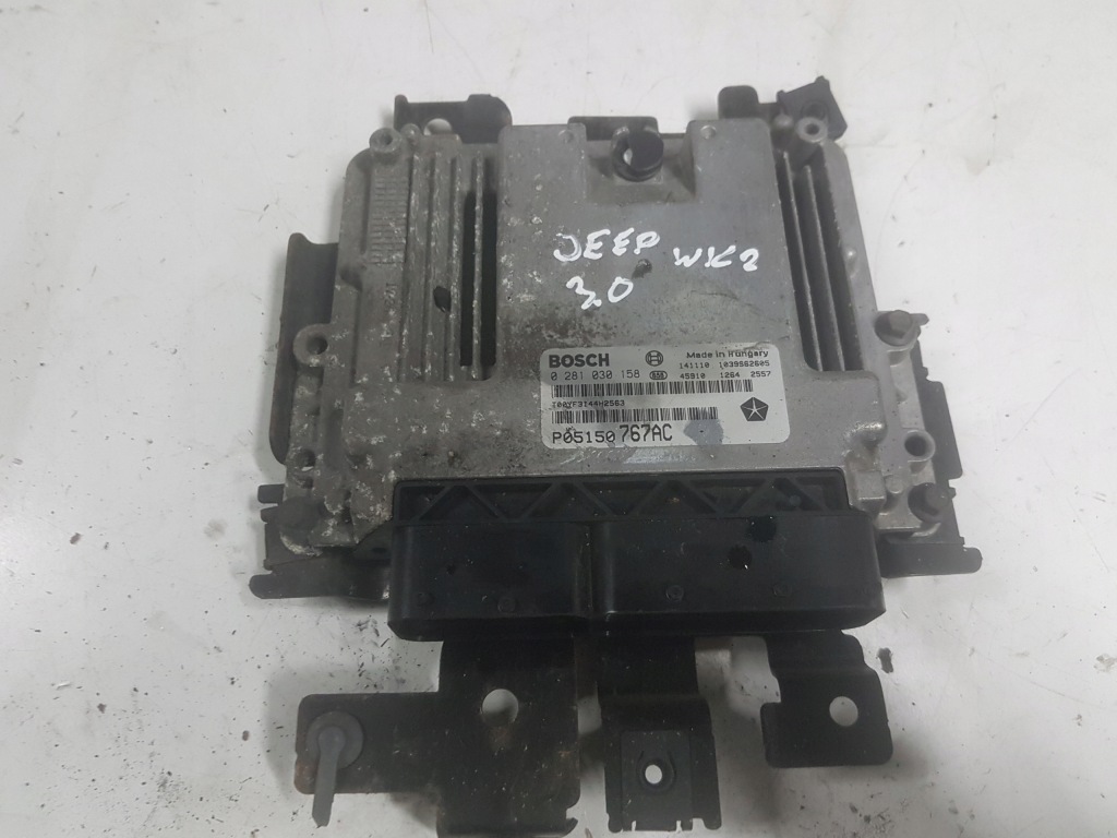 GRAND CHEROKEE WK2 ЛІФТ 3.0 CRD КОМПЮТЕР ДВИГУНА